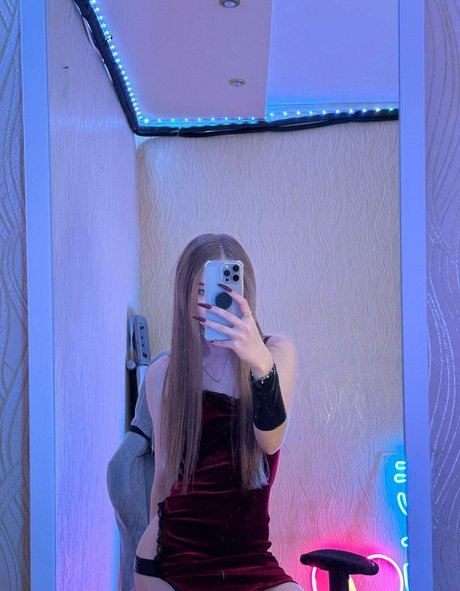 Yglichh adult actress pic