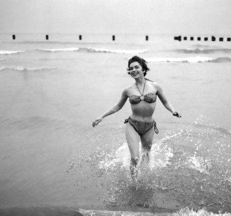 Barbara Cameron art star photo