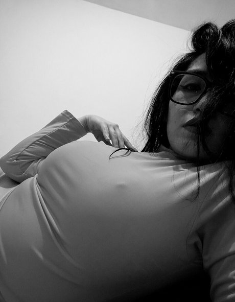 Media Veronica erotic star photo