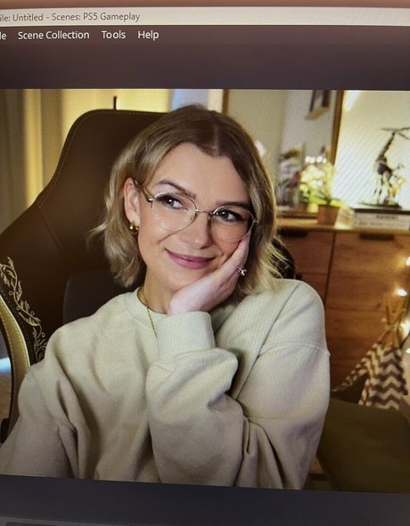 Emmalition free model img