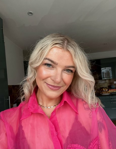 Emmalition pornstar images