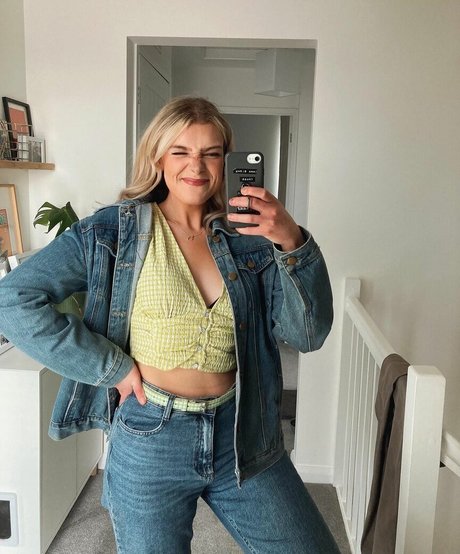 Emmalition pornstar art picture