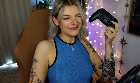 Emmalition star porn images