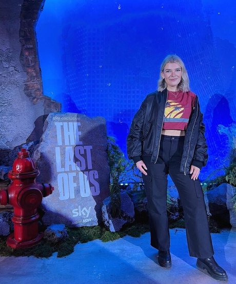 Emmalition model nudes pictures