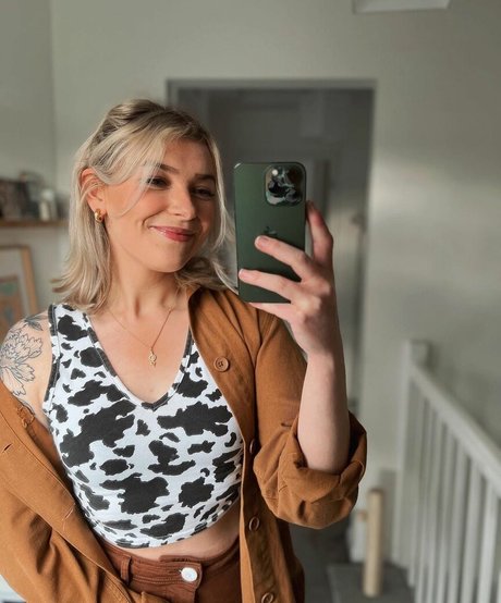 Emmalition hd model photos