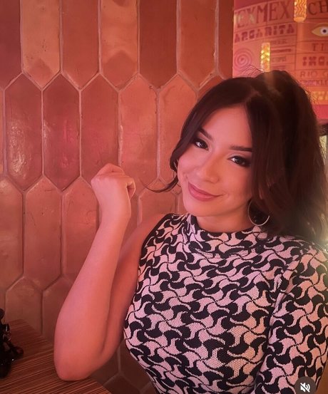 Maddy Skye pornstar archive