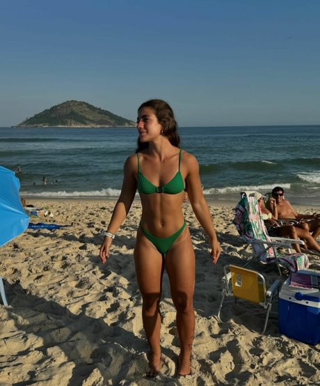 Ju Mamute star hot img