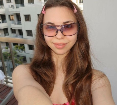 Thelizasayss model best img