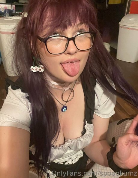 spoookumz star free pictures