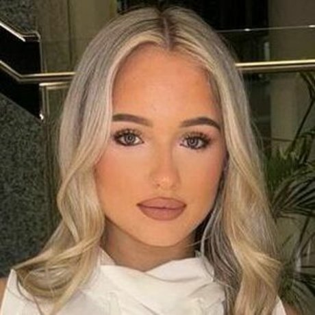 Mia Winward Dunn pornstar art image