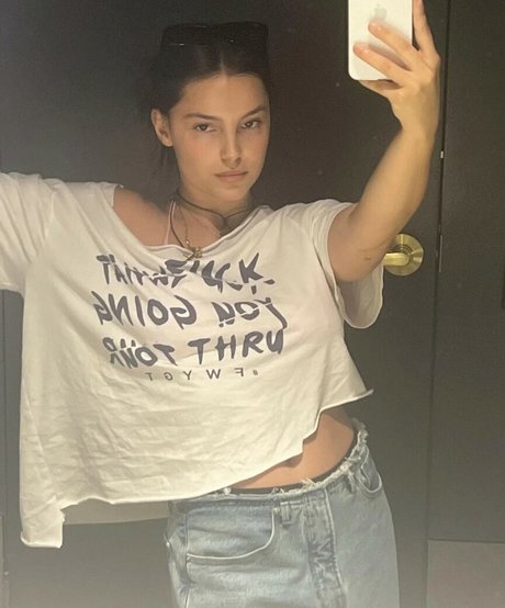 Inde Navarette sexy actress images