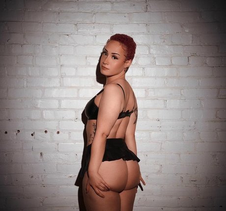 Bigbbyv sexy model images