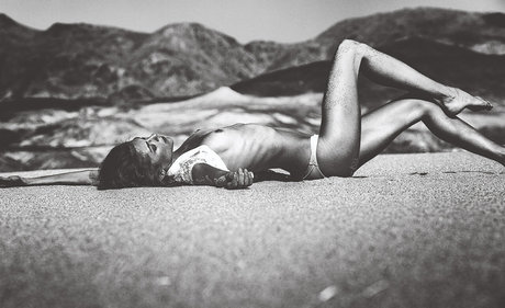 Hannah Mae hot pornstar img