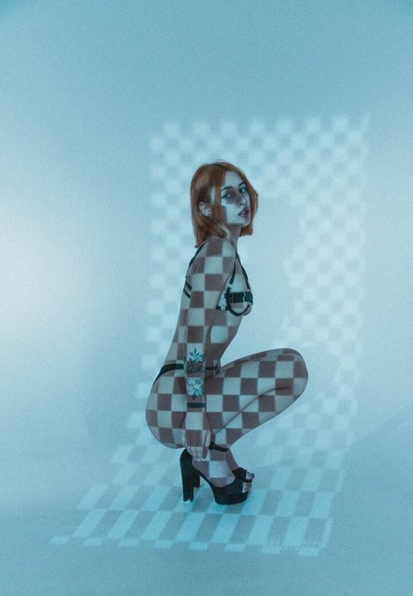 wife nude onlyfans nudes archive