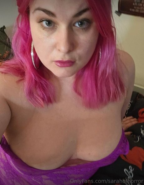 SarahofHorror top model photo