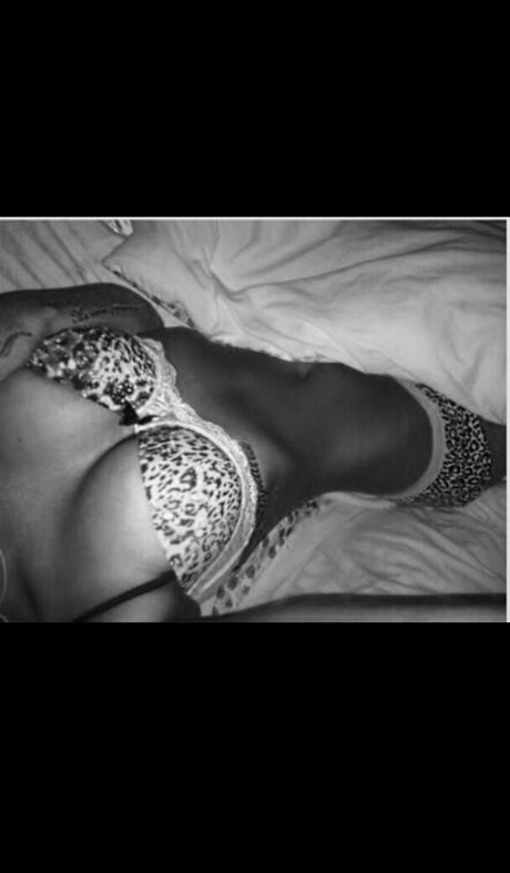 nude wife onlyfans nude image