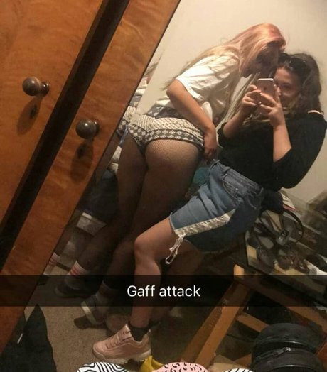 Saskia0 free model image