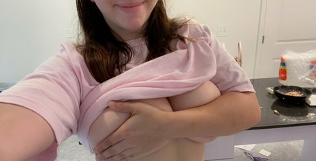 kittykatyxo art model image