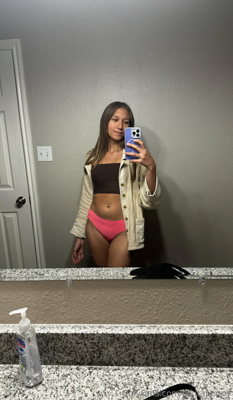 chubby small tits onlyfans art porn photos