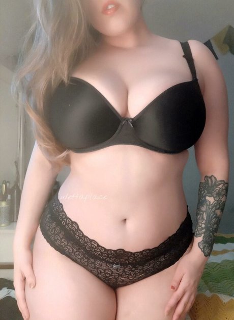 Ettaplace star best pic