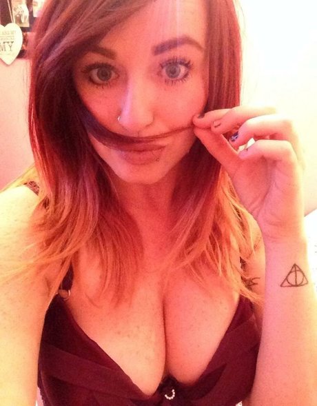 Amycakez porn actress gallery