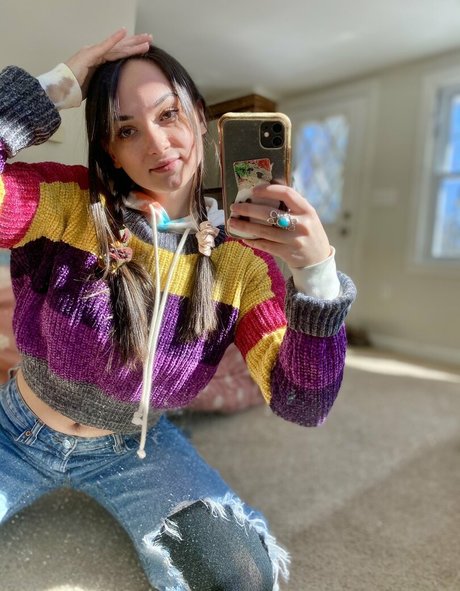 Emma Lilly top actress image