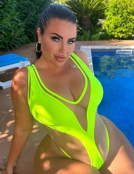 Hannah Olivia model hd galleries