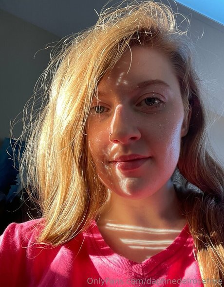 daphnedelrosefree perfect actress image