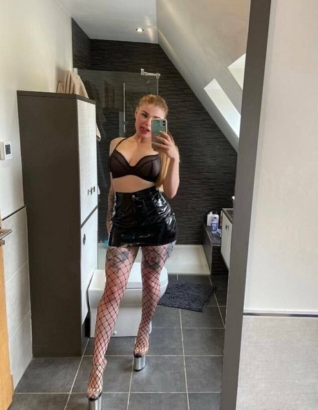 kelseyxo star erotic archive