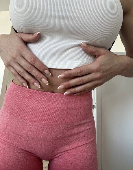 Ambrefit model hd pics