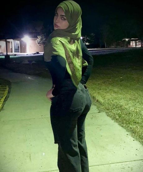 amanamalk1 hot model photos