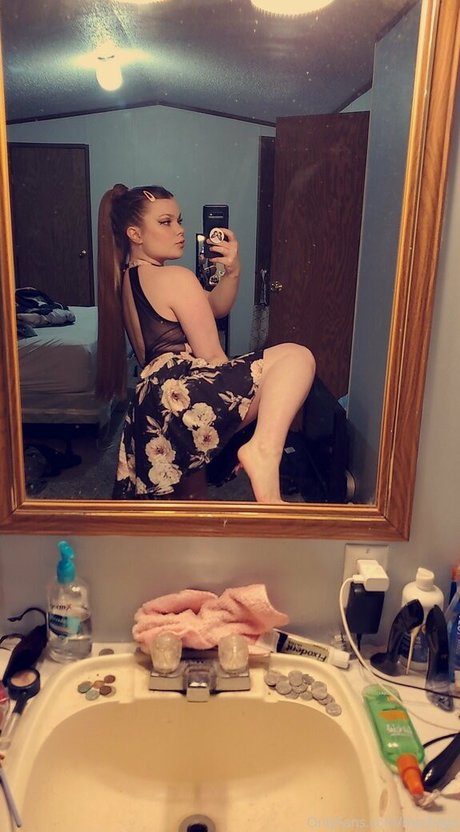 mscheyo exclusive actress pictures