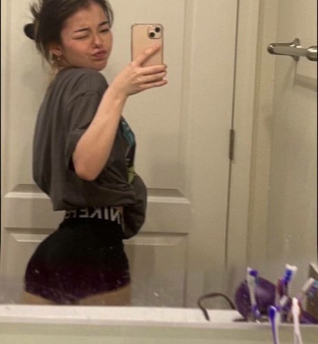 Carly Mai pornstar erotic img