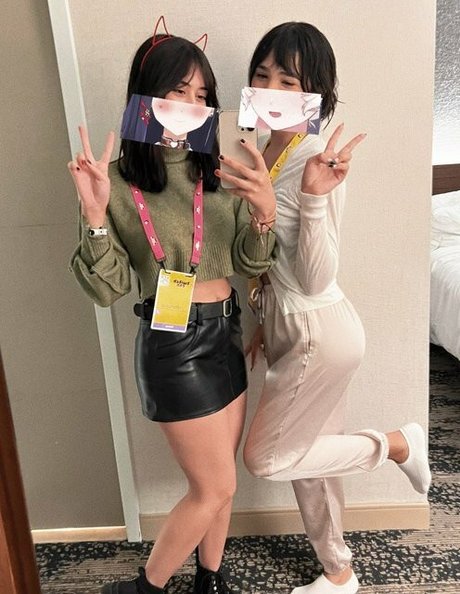 Sanagi Yuzu pornstar art pictures