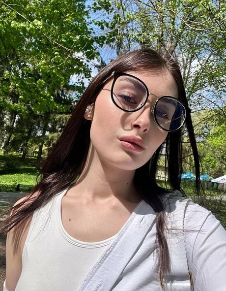 rubyyydi1 star beautiful pic