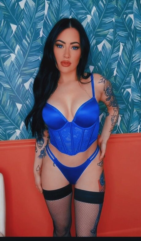 alexstitchins exclusive model photos