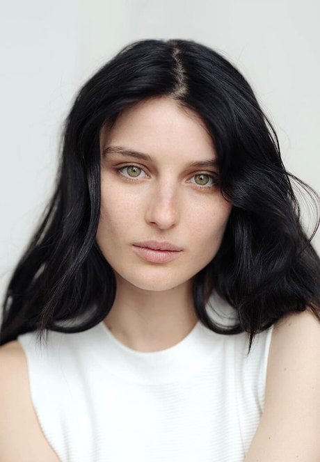 Alice Pagani exclusive star galleries