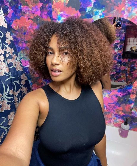 Shadia Ampadu model beautiful picture