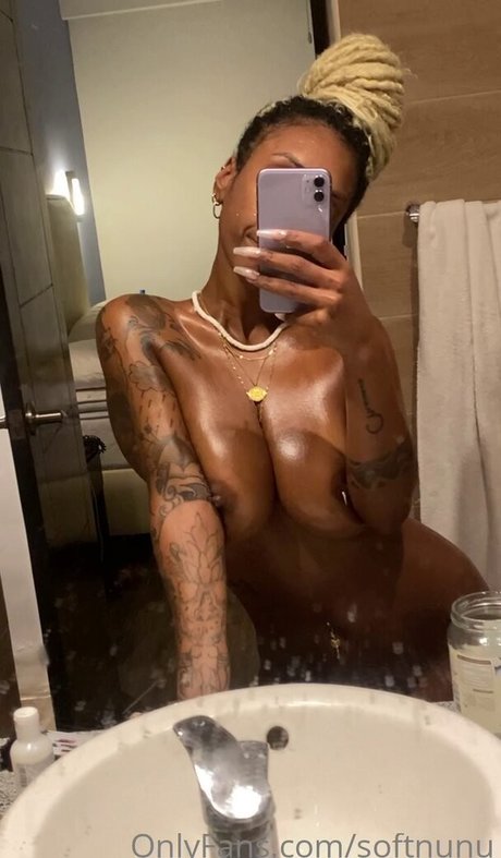 softnunu adult actress photo