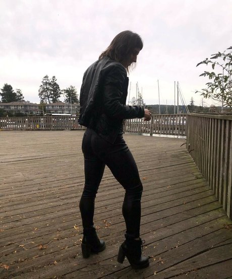 juicykitanya star hot photo