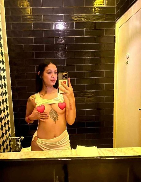 celinaxoxo star sexy pics