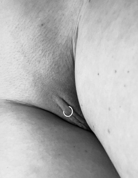 chikitina xox model high quality image