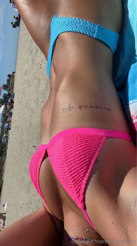 kylienelson model exclusive photo