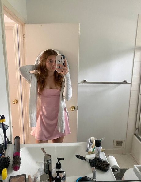 Nefffss pornstar naked gallery