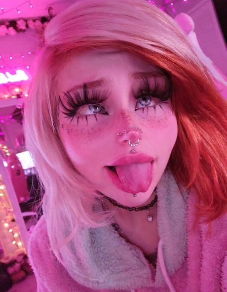 Thedeerqueen star hot img