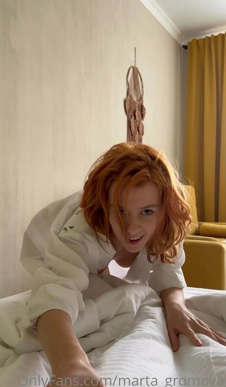 marthanudemodel nice actress photo