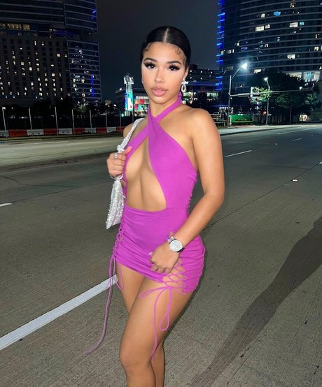 Journi Carr free model gallery