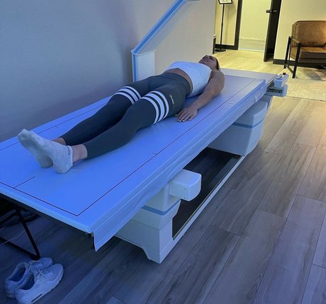 Kayla Ashworth sexy star image