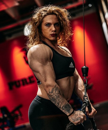 Anna Cicerelli pornstar art photos