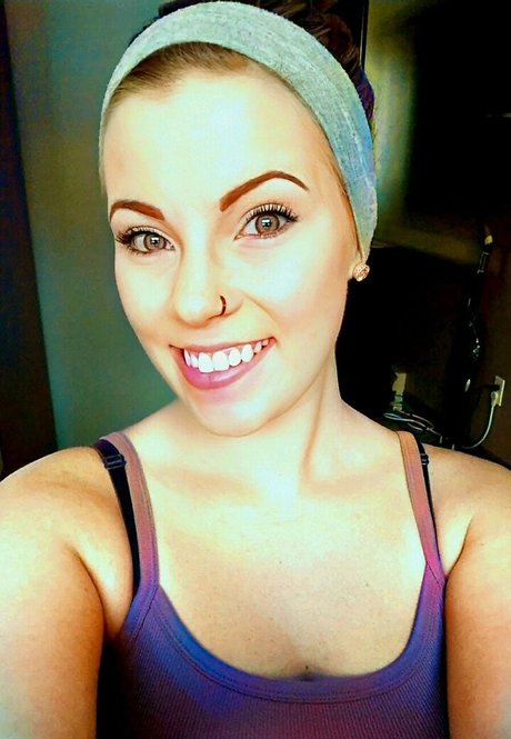 Skylynn Greene hot star images